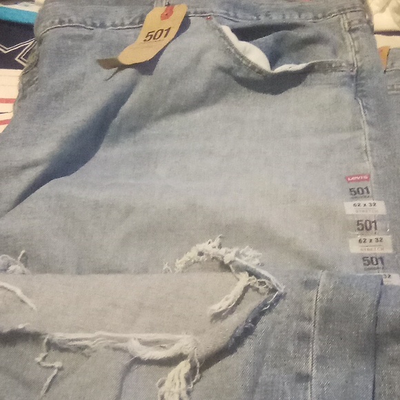 Levi's 501 Mens button fly knee whole jeans - Picture 12 of 13